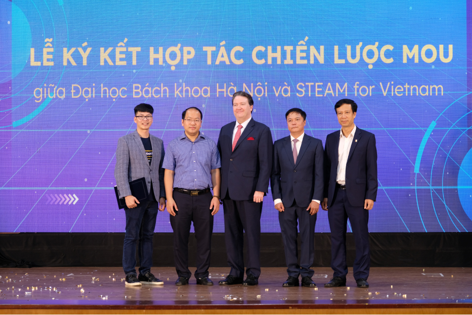 Lễ ký kết hợp tác chiến lược MOU